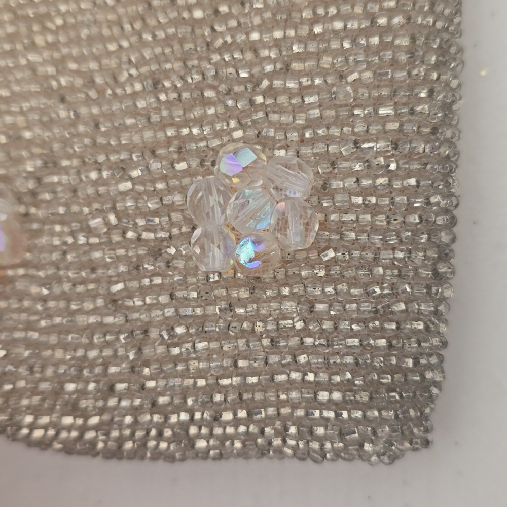 Vintage Champagne Beaded Evening Bag - Elegant Poshmark Listing - Picture 3 of 3